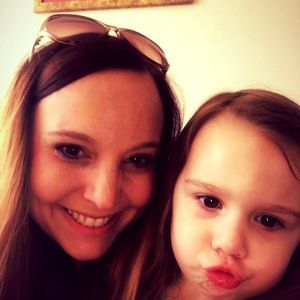 Meet your Posher, Amalia